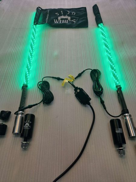 LED флагштоки 5150Whips 187 3ft (94см), комплект 2шт., можливість підключення стопів та поворотників, керування через додаток 5150WHIPS-187-3FT фото
